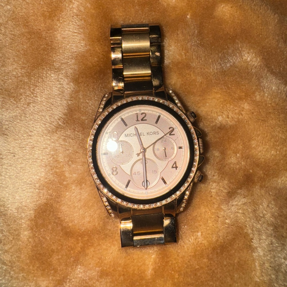 Vintage Micheal Kors Rose Gold Watch
